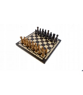 Ręcznie rzeźbione szachy