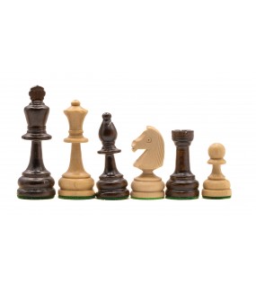 Drewniane figury szachowe